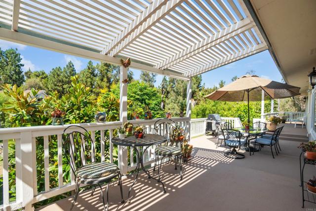 Image 14 of 31 For 755 Oleander Place