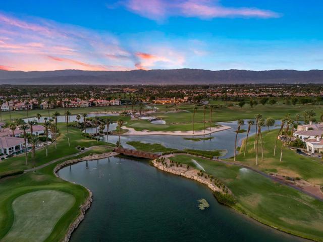 51464 Marbella Court, La Quinta CA: https://media.crmls.org/mediaz/be91a1e4-795e-4e24-a07f-4a342cbe6e6d.jpg
