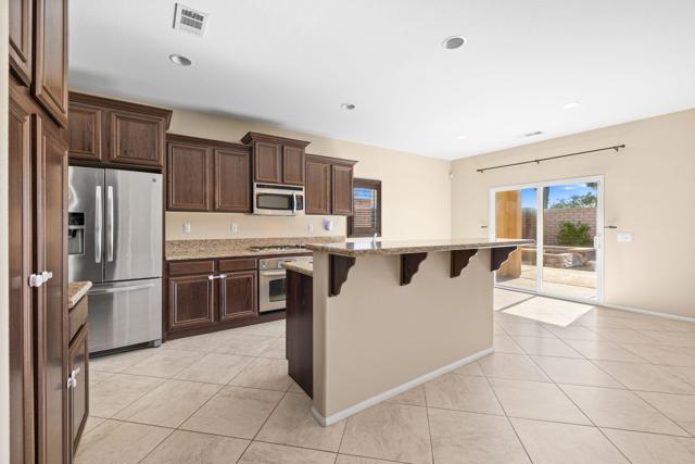 73861 Da Vinci Court, Palm Desert, CA 92211