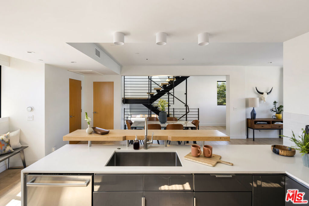 MLS #25596261 image #8