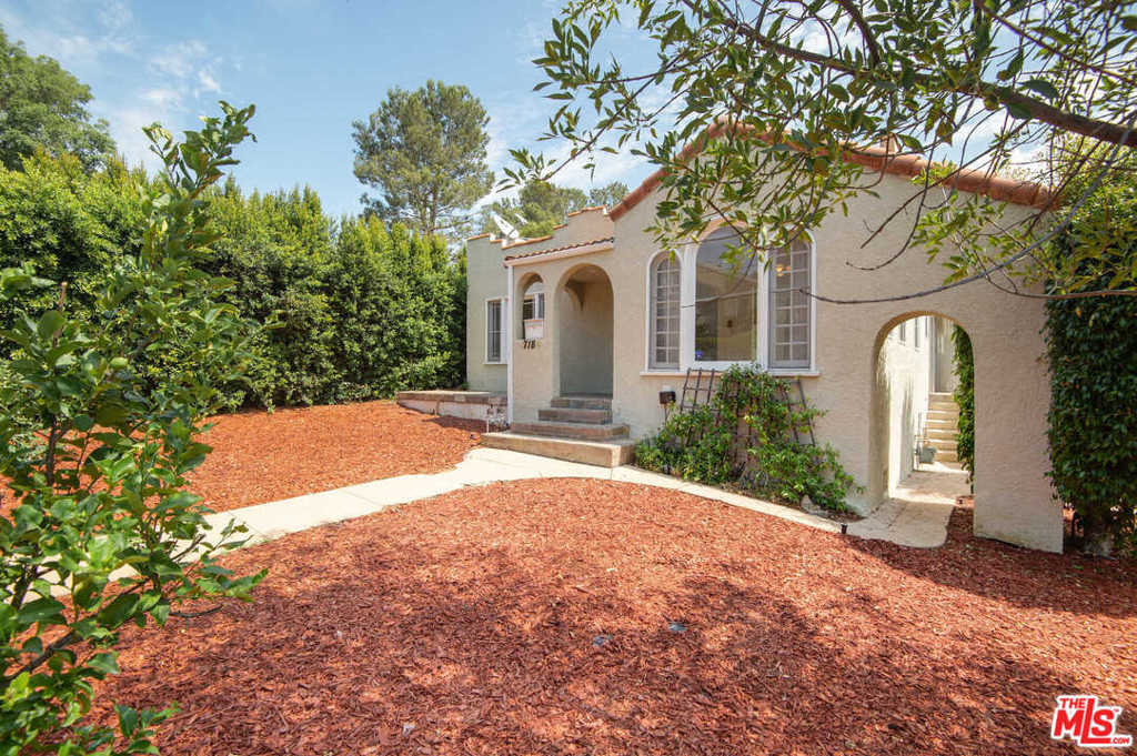 718 LURING Drive, Glendale, CA 91206