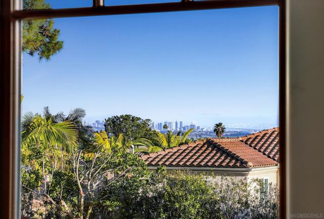 1045 Van Nuys St., San Diego CA: https://media.crmls.org/mediaz/be93f753-deb8-4974-826d-60bcab23cdc7.jpg