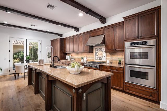 14522 Las Haciendas, San Diego CA: https://media.crmls.org/mediaz/be94e428-1f08-42ef-bbd8-b1c559bee450.jpg