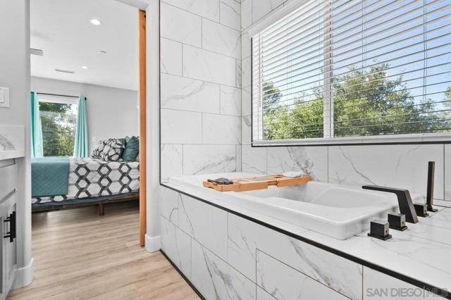 1452 Rock Terrace, Alpine CA: https://media.crmls.org/mediaz/be95910a-6797-481b-8eac-9430b091bef7.jpg