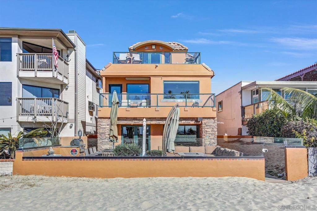 2636 Strand Way