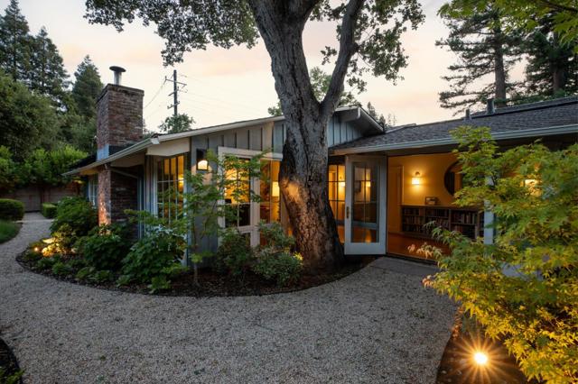 343 Lloyden Park Lane, Atherton CA: https://media.crmls.org/mediaz/be965bae-d5c6-4a56-b371-6413cb6ec269.jpg