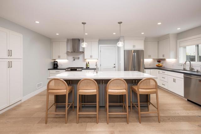 641 Caribbean Way, San Mateo CA: https://media.crmls.org/mediaz/be966f35-f783-4b8a-8585-3fe9ea65ffb8.jpg