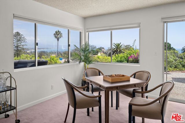 540 Miramonte Drive, Santa Barbara CA: https://media.crmls.org/mediaz/be96ca5b-fe0b-466b-87bf-c7ebe78731b2.jpg