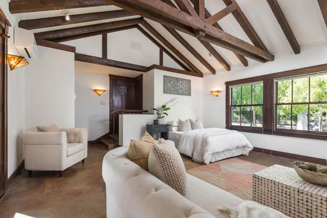 1404 Bryant Street, Palo Alto CA: https://media.crmls.org/mediaz/be974d84-525e-46b0-a045-e8627acb0b9e.jpg