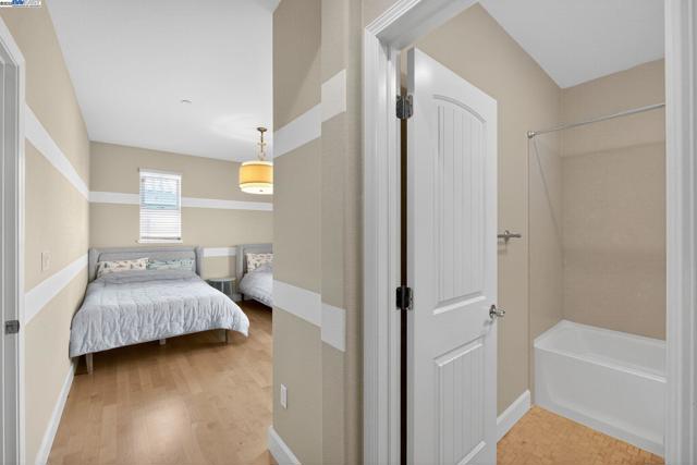 3231 Central Pkwy, Dublin CA: https://media.crmls.org/mediaz/be97c319-4383-4703-b688-11db0d0722cf.jpg