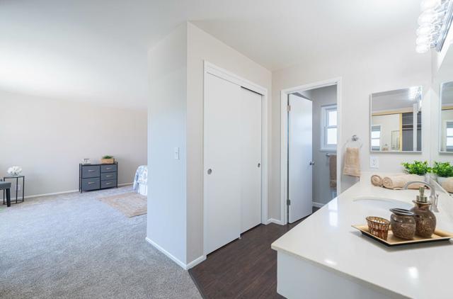 1244 La Mirada Drive, Salinas CA: https://media.crmls.org/mediaz/be981418-2263-4fde-b8ba-2f5cdf64150c.jpg