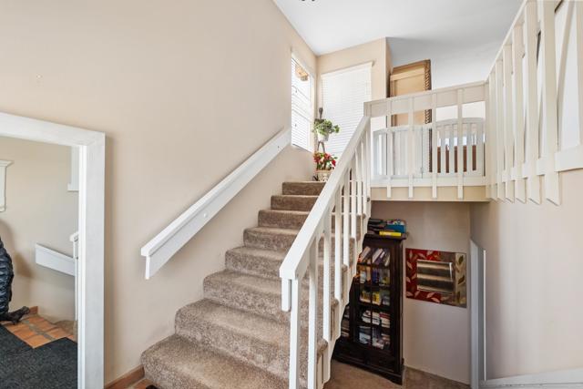 1770 Haydn Drive, Encinitas CA: https://media.crmls.org/mediaz/be9862a7-c0f8-4c4e-a5d6-915bd1f7bc34.jpg