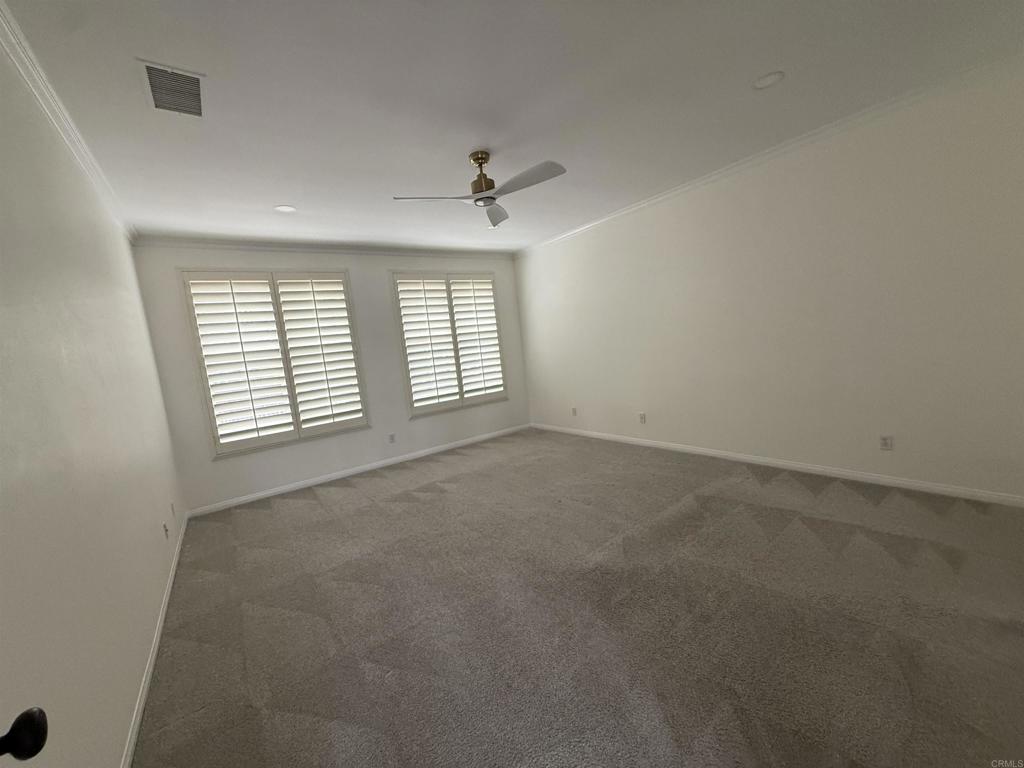 https://media.crmls.org/mediaz/be98a277-c0d3-4cba-a0fd-5161a2807415.jpg?preset=X-Large