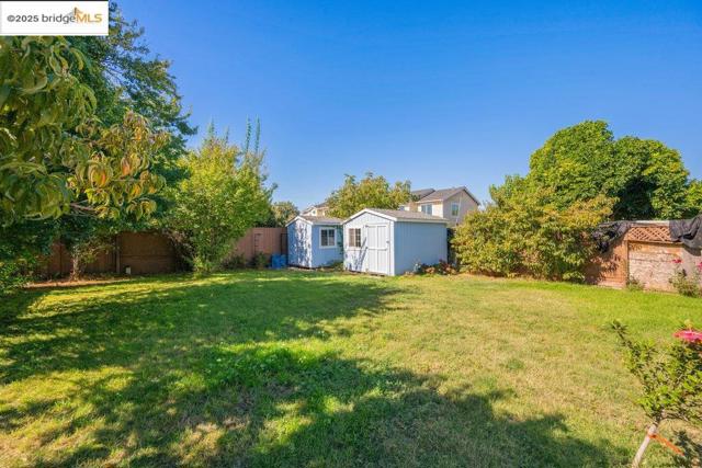 Image 3 of 47 For 9285 D St  