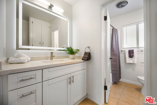 9061 Keith Avenue, West Hollywood CA: https://media.crmls.org/mediaz/be99d700-fff3-48a0-a592-8850d498b970.jpg