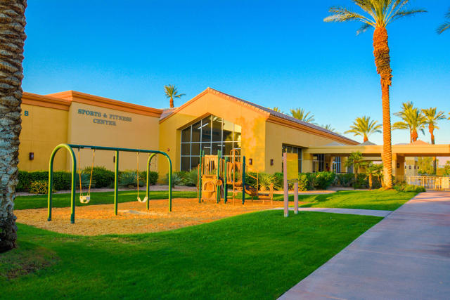 78586 Kensington Avenue, Palm Desert CA: https://media.crmls.org/mediaz/be9aee7c-6c51-4167-ab8d-9be944e127f6.jpg