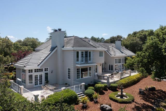 26048 Paseo Del Sur, Monterey CA: https://media.crmls.org/mediaz/be9b269c-c063-47ec-bed1-bb58990b9801.jpg