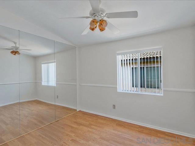 1277 Glencoe Dr, San Diego CA: https://media.crmls.org/mediaz/be9bf499-ccbe-4da9-9745-caed31f8d920.jpg