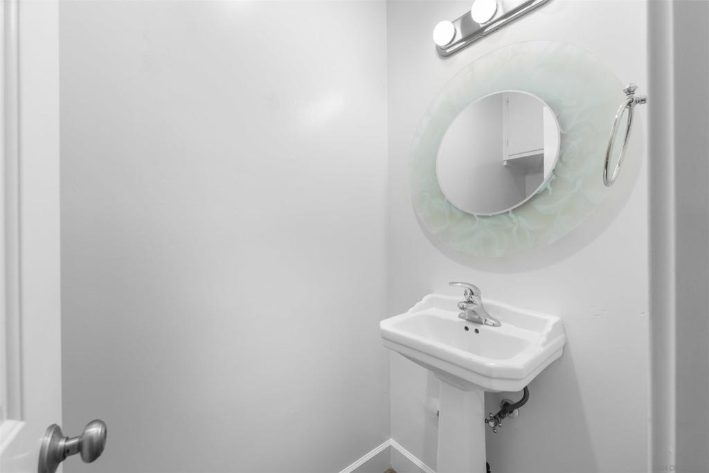 1740 Roosevelt - photo 10