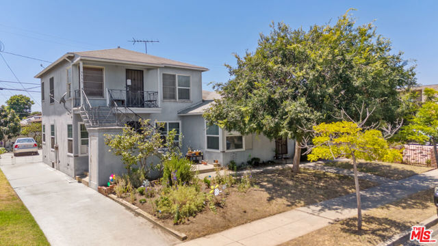 3853 Westwood Boulevard photo 2