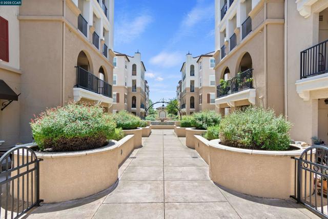 3240 Maguire Way, Dublin CA: https://media.crmls.org/mediaz/be9e2f24-739f-4f58-8543-fbd374165c72.jpg