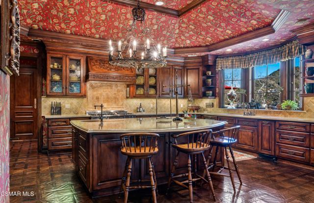 240 W Stafford Road, Thousand Oaks CA: https://media.crmls.org/mediaz/be9e373f-f569-469e-972a-28fb71d01a4e.jpg