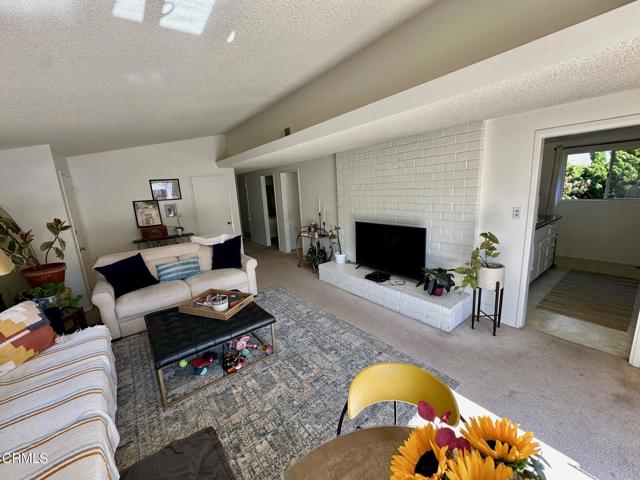 Detail Gallery Image 6 of 19 For 5057 Coral Way, Oxnard,  CA 93035 - 3 Beds | 2 Baths