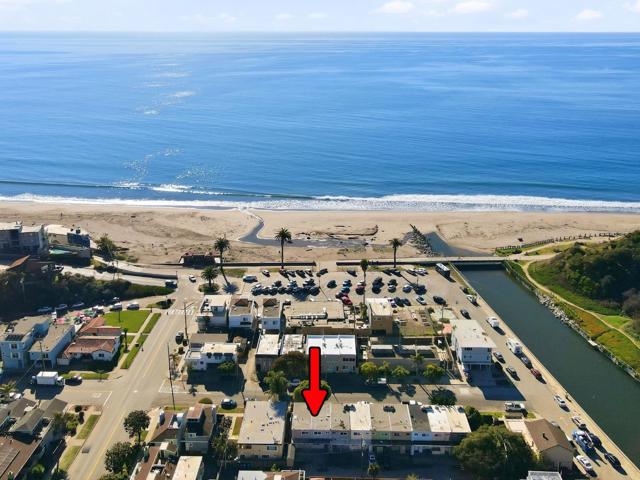 117 Marina Avenue, Aptos CA: https://media.crmls.org/mediaz/be9f02c5-a80d-4d5c-9dfc-3a010695f84b.jpg