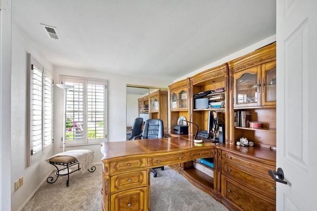 3737 Hillview Way, Oceanside CA: https://media.crmls.org/mediaz/be9f359d-db2d-43fb-bc38-5cb94d867133.jpg