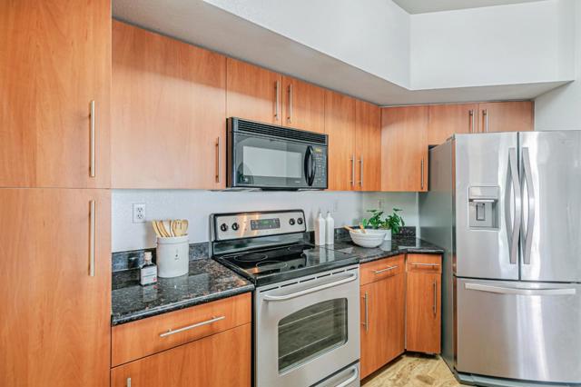 1060 S 3rd Street, San Jose CA: https://media.crmls.org/mediaz/be9f7148-b8f5-43fb-a0f7-3e210f6d5dec.jpg
