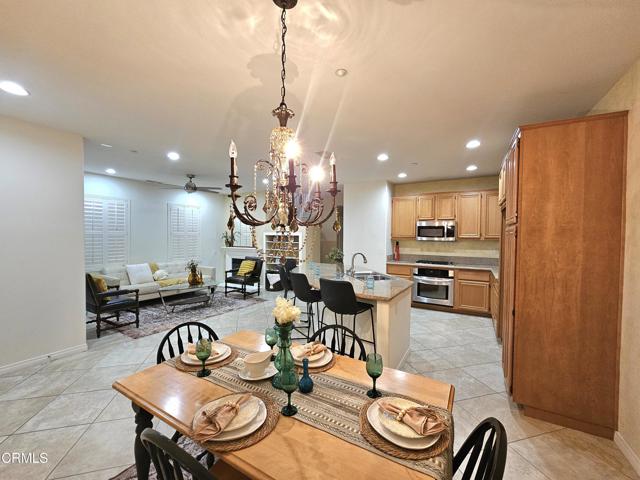 3347 Rockhampton Drive, Camarillo CA: https://media.crmls.org/mediaz/be9f85b5-fc2d-4cac-acec-639b68941c1e.jpg