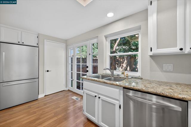 Image 14 of 30 For 1358 Walden Rd