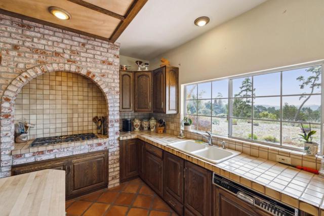 3600 Via Mar Monte, Carmel CA: https://media.crmls.org/mediaz/bea01696-9c8c-4747-9b1d-397abbe7d17c.jpg