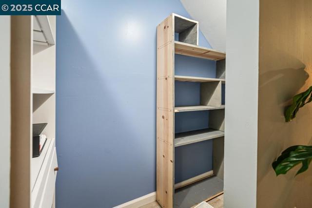 1201 Pine St, Oakland CA: https://media.crmls.org/mediaz/bea0c6cc-f50c-41bf-828c-4df409446eec.jpg