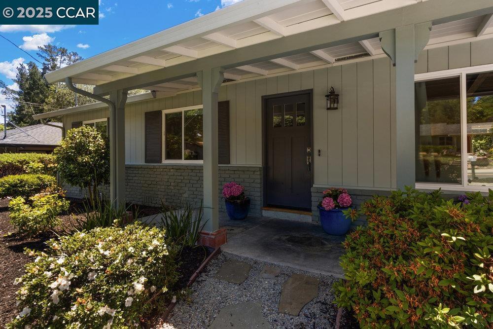 180 Ivy Drive