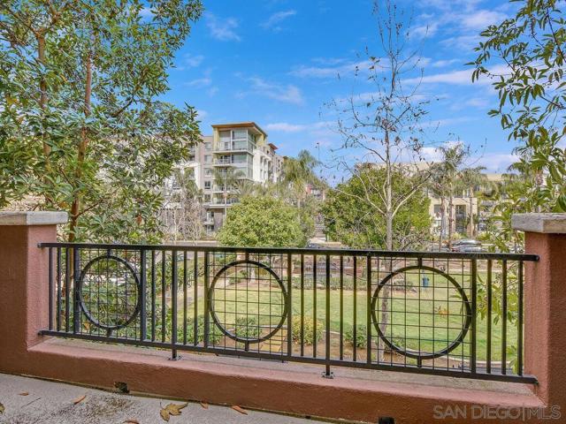 8732 Esplanade Park Lane, San Diego CA: https://media.crmls.org/mediaz/bea11d6b-cce3-4117-85a0-39777b5691d2.jpg
