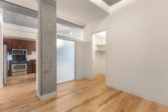 1025 Island Ave, San Diego CA: https://media.crmls.org/mediaz/bea28fed-044a-49f3-9c96-8e889dee6aca.jpg
