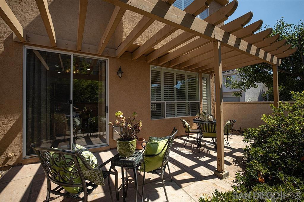 5572 Renaissance Ave. - photo 4