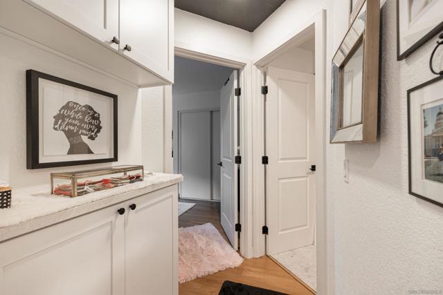 9765 Mesa Springs Way, San Diego CA: https://media.crmls.org/mediaz/bea3dba5-18b6-4dd3-8224-277a43aa3797.jpg