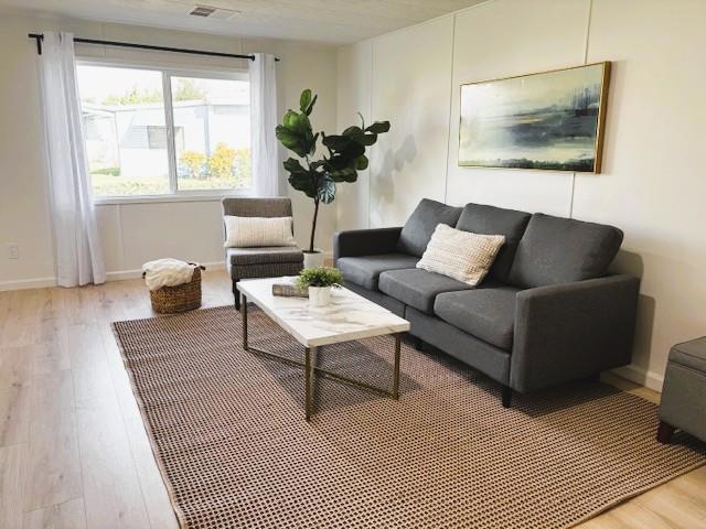 269 Oahu, Union City CA: https://media.crmls.org/mediaz/bea41c4e-d3bf-4e30-b39a-5cb7a9e9cd81.jpg