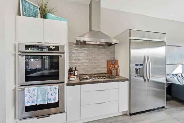 Detail Gallery Image 13 of 40 For 1109 Hampton Ct., Encinitas,  CA 92024 - 3 Beds | 2 Baths