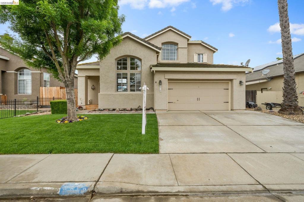 https://media.crmls.org/mediaz/bea5bbe6-b7ca-4a59-a226-f6024c65c1ba.jpg?preset=X-Large