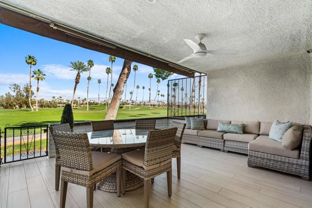 33 Medina Way, Rancho Mirage CA: https://media.crmls.org/mediaz/bea5d249-558d-4262-8033-bffd9ca90350.jpg