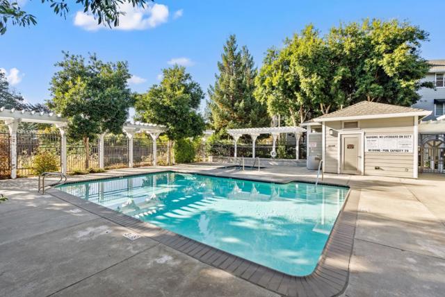 1982 W Bayshore Road, East Palo Alto CA: https://media.crmls.org/mediaz/bea5e4d0-1c69-4798-8189-b29f354c37c6.jpg