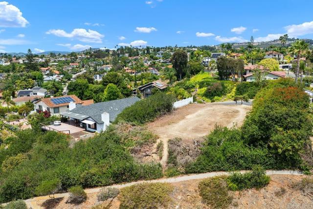 0 Unicornio Street, Carlsbad CA: https://media.crmls.org/mediaz/bea697c5-45b8-440a-8e3a-458c818ac8a0.jpg