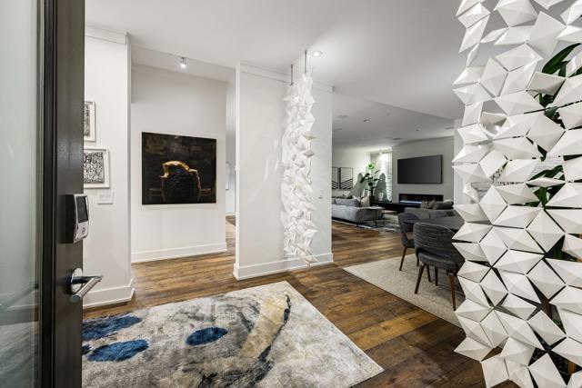 1047 Hunter Drive, Palm Springs CA: https://media.crmls.org/mediaz/bea76333-205e-46e2-b762-6a24395521c1.jpg