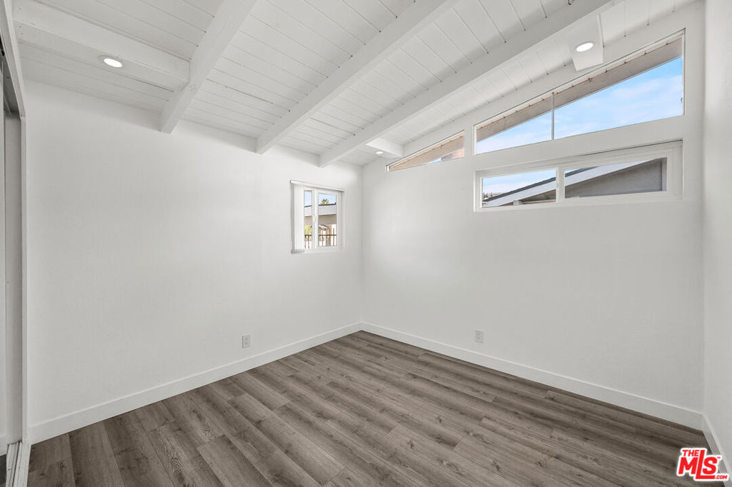 Bea81F7F 53A6 457E 8Da2 6Cc4B3881Db7 8153 Tunney Avenue, Reseda, Ca 91335 &Lt;Span Style='BackgroundColor:transparent;Padding:0Px;'&Gt; &Lt;Small&Gt; &Lt;I&Gt; &Lt;/I&Gt; &Lt;/Small&Gt;&Lt;/Span&Gt;