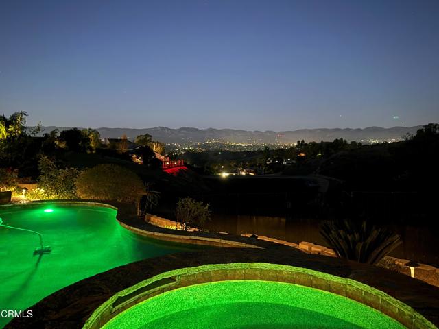 490 Peter Place, Simi Valley CA: https://media.crmls.org/mediaz/bea9019f-f6e4-4d42-b83d-9d89bd34c3e4.jpg