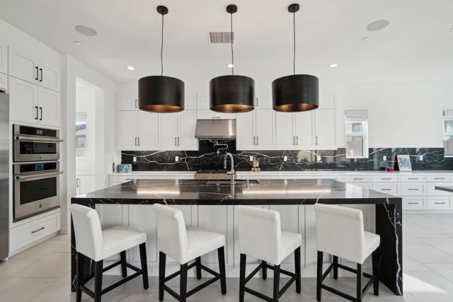 80440 Old Ranch S Trail, La Quinta CA: https://media.crmls.org/mediaz/bea91311-a9cd-44f1-9266-6a87ca222ebf.jpg
