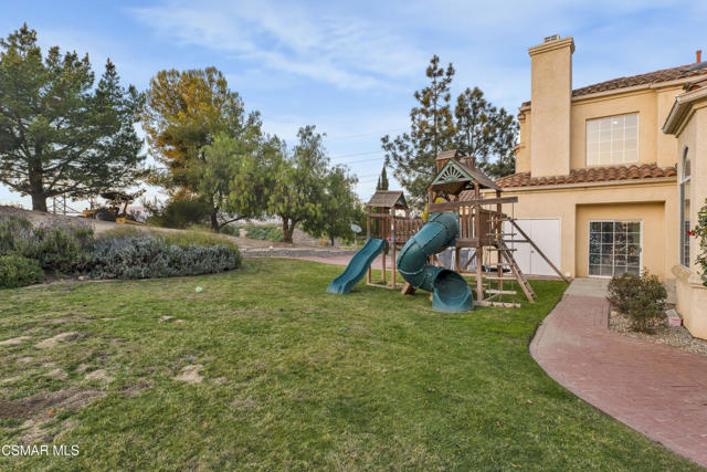 6417 Turfway Road, Moorpark CA: https://media.crmls.org/mediaz/bea98963-dc04-4f23-94f4-f5a26e67247f.jpg